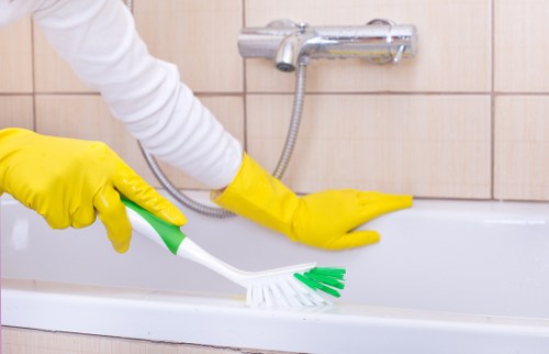 Deep carpet cleaning service in Maidavale for residential flooring